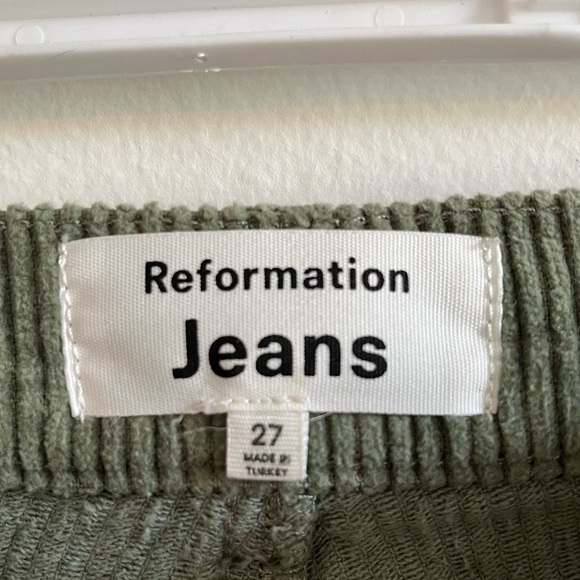 💚 Reformation Cynthia High Rise Straight Corduroy Pants💚 - Picture 5 of 5